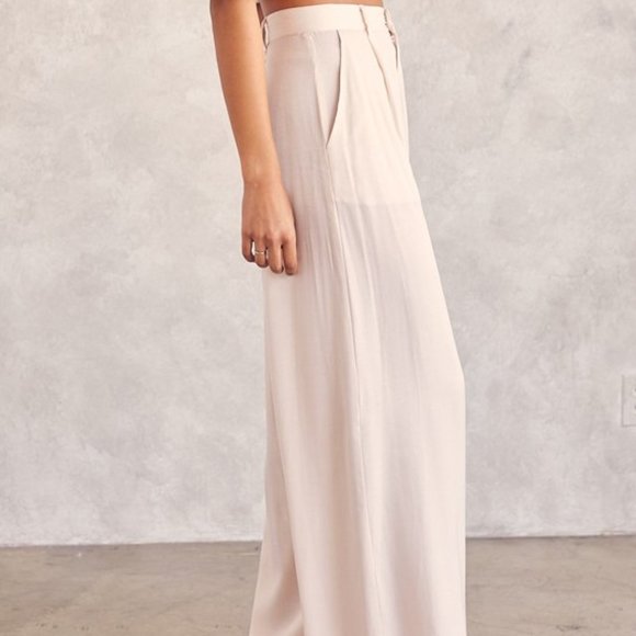 Wide Leg Cloud Pants - Picture 3 of 3